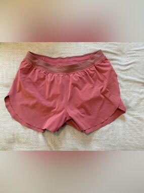 Lululemon Find Your Pace Athletic Lined Shorts 3” Inseam Cherry Tint Size 8